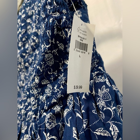 Smocked Floral Off Shoulder Top Blue and White Floral - Picture 3 of 4